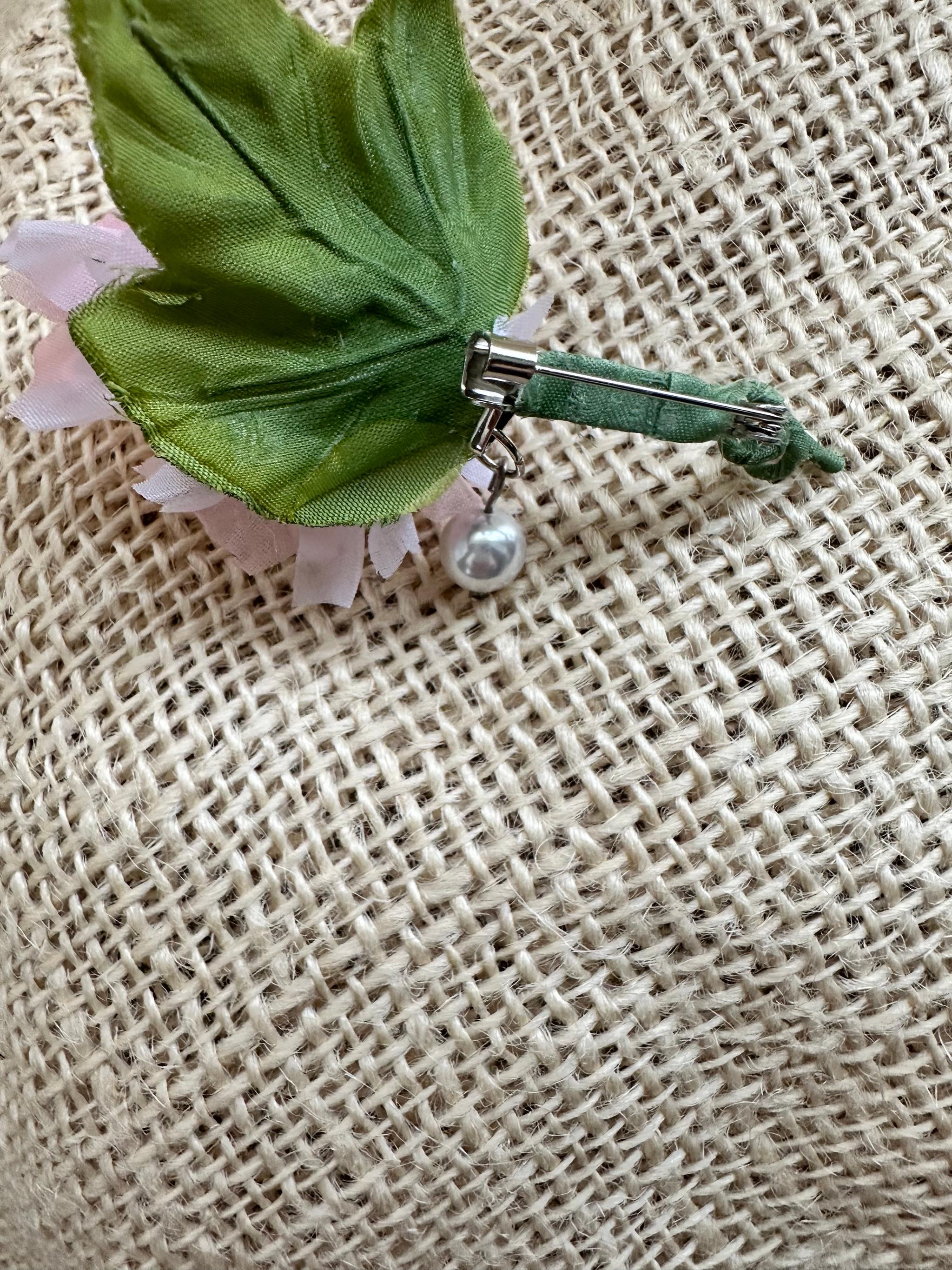 布花桜のブローチ | 4枚目
